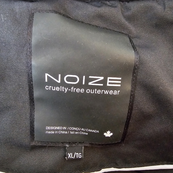 Beautiful long warm winter coat lots of pockets - Picture 7 of 9